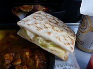 Фотография Бортпитание экономический класс авиакомпания Эйр Берлин на рейсе Санкт-Петербург - Берлин www.air-agent.ru