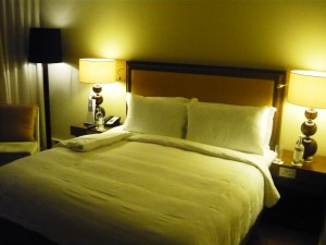 Фотография: Стандартный номер отеля St Pancras Renaissance London Hotel